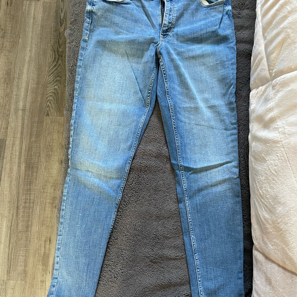 Old Navy rockstar long 12 Light Blue Women's Skinny Jeans